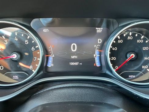 Used 2019 Jeep Compass Limited w/ Safety & Security Group image 13