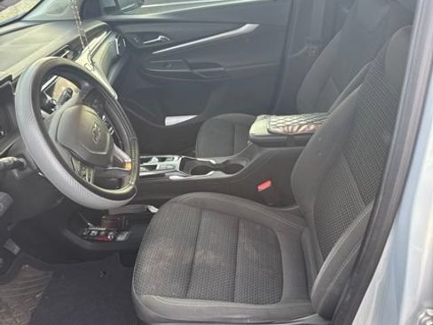 Used 2023 Chevrolet Bolt EUV LT w/ Driver Confidence Package FWD image 8