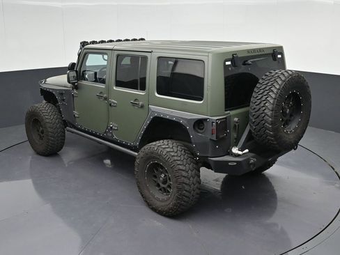 Used 2015 Jeep Wrangler Unlimited Sahara w/ Max Tow Package image 15