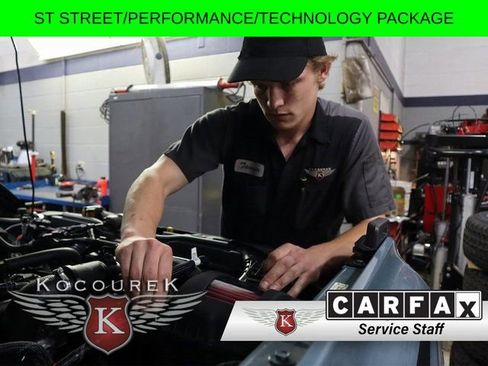 Used 2022 Ford Explorer ST w/ ST Street Pack image 31