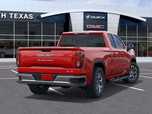 New 2026 GMC Sierra 1500 SLE image 4