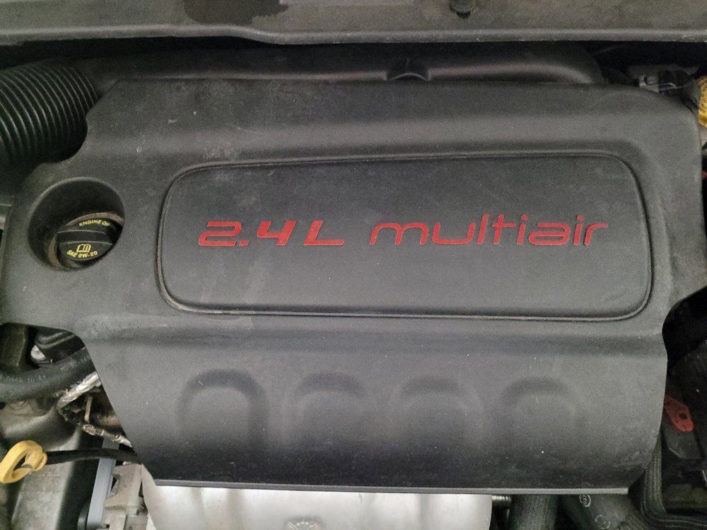 Used 2018 Jeep Compass Latitude w/ Popular Equipment Group FWD image 30
