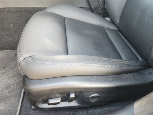 New 2025 Cadillac CT4 Premium Luxury image 19