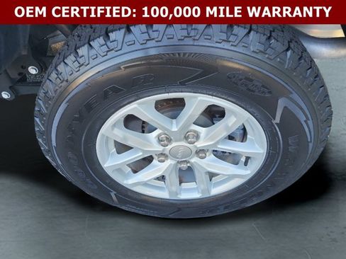 Used 2023 Jeep Gladiator Sport AWD/4WD image 10