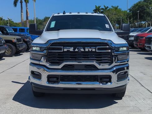 New 2026 RAM 3500 Tradesman w/ Chrome Appearance Group A AWD/4WD image 5