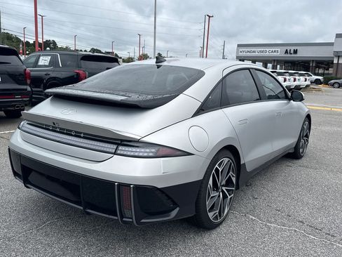 New 2025 Hyundai Ioniq 6 SEL image 5