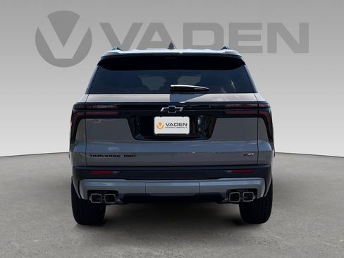 New 2026 Chevrolet Traverse Z71 w/ Enhanced Driving Package AWD/4WD image 23