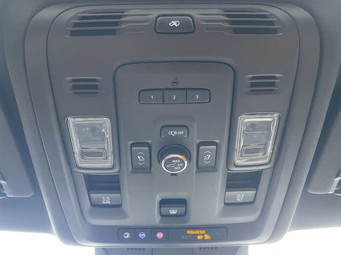 Used 2021 Cadillac Escalade ESV Sport w/ Driver Assist Tech Package image 40