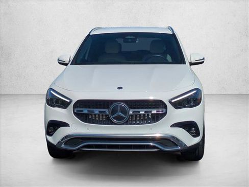 Used 2025 Mercedes-Benz GLA 250 image 2
