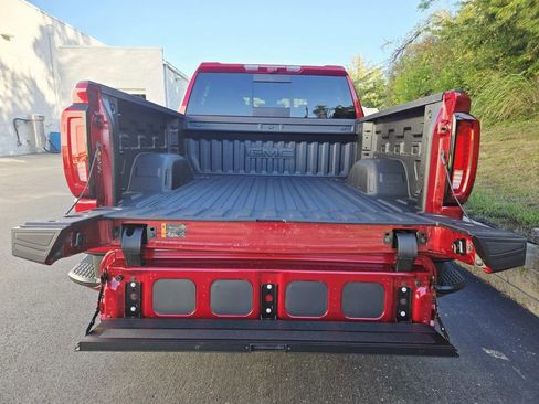 New 2026 GMC Sierra 1500 AT4 w/ AT4 Premium Package image 19