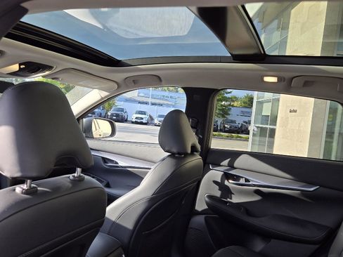 Certified 2023 INFINITI QX50 Luxe image 13