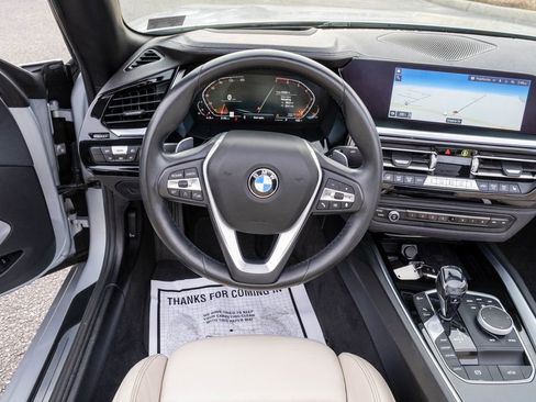 Used 2019 BMW Z4 sDrive30i w/ Premium Package image 23
