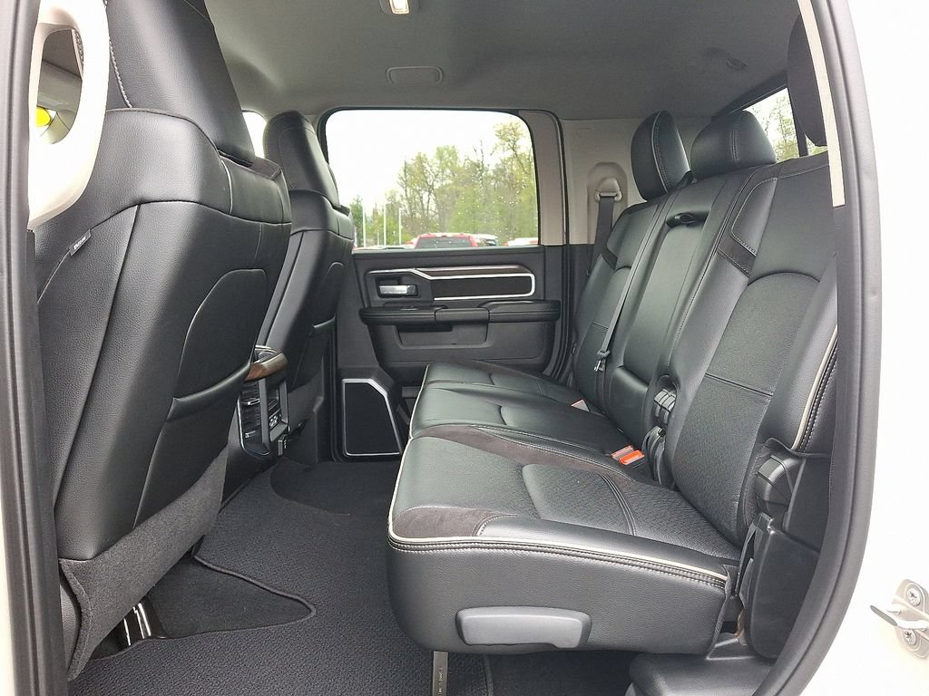 Used 2024 RAM 3500 Laramie AWD/4WD image 11