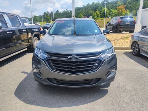 Used 2020 Chevrolet Equinox LT w/ Sport Edition FWD image 2