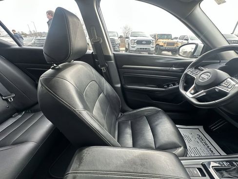 Used 2020 Nissan Altima 2.0 Platinum image 15