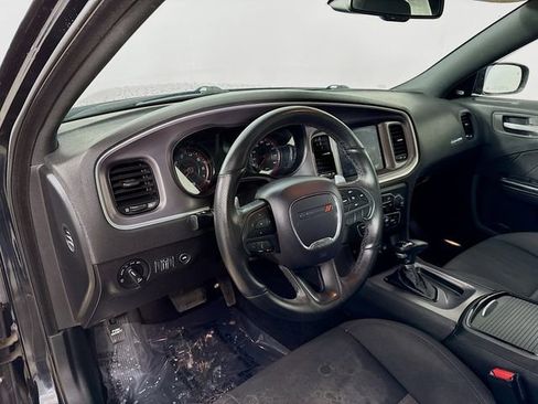 Used 2019 Dodge Charger R/T w/ Driver Confidence Group image 9