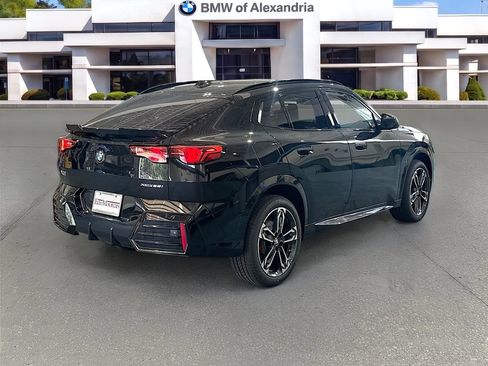 New 2026 BMW X2 xDrive28i w/ Technology Package AWD/4WD image 5
