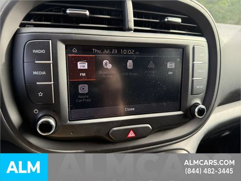 Used 2025 Kia Soul LX w/ LX Technology Package FWD image 14