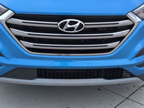 Used 2017 Hyundai Tucson Limited w/ Limited Ultimate Package 03 image 9