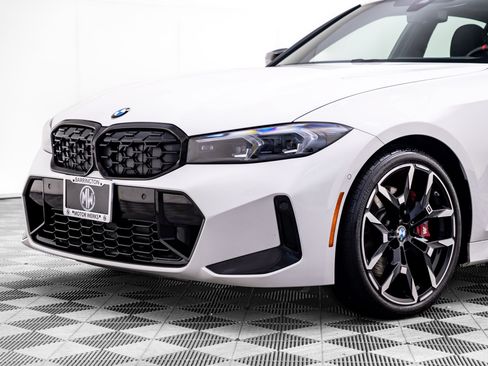 Used 2025 BMW M340i xDrive w/ Premium Package AWD/4WD image 39