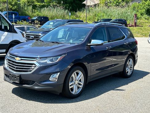 Used 2019 Chevrolet Equinox Premier AWD/4WD image 3