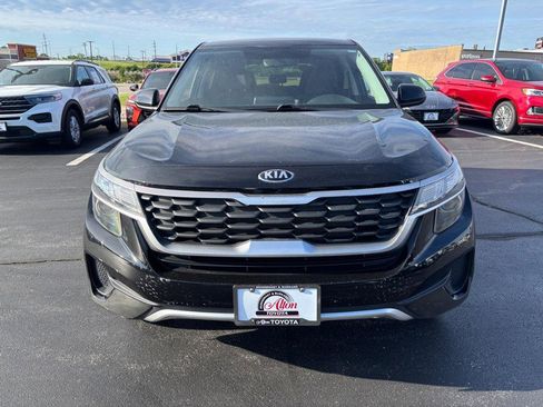 Used 2021 Kia Seltos LX AWD/4WD image 10