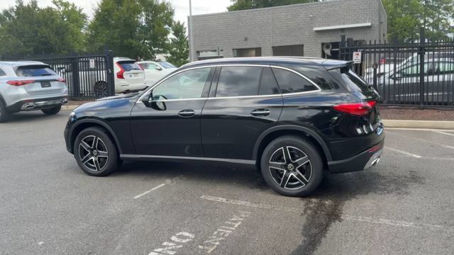 Used 2026 Mercedes-Benz GLC 300 4MATIC image 8