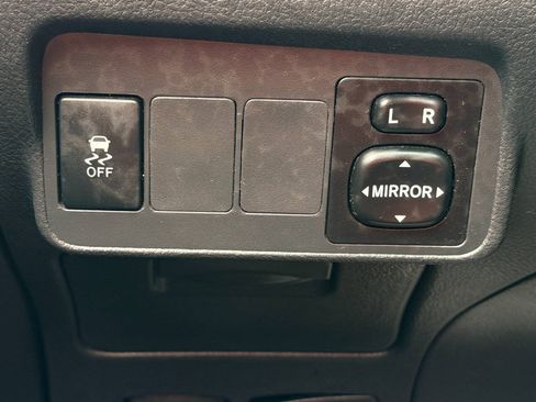 Used 2012 Toyota Corolla S FWD image 31