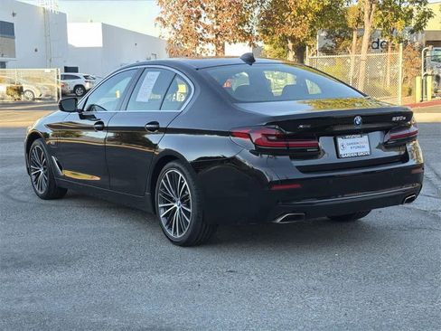 Used 2023 BMW 530e xDrive image 6