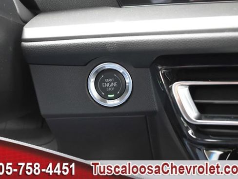 New 2025 Chevrolet Traverse LT w/ Driver Confidence Package image 33