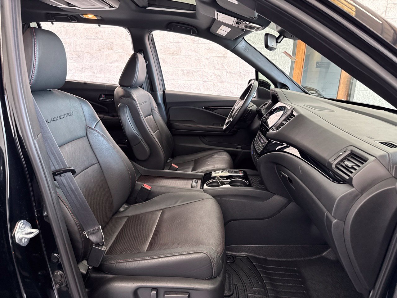 Used 2021 Honda Pilot Black Edition image 53