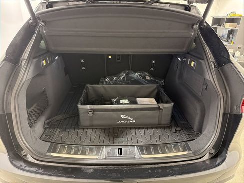 New 2026 Jaguar F-PACE R-Dynamic S image 28