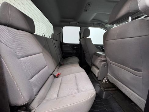 Used 2016 Chevrolet Silverado 1500 Custom w/ Custom Convenience Package AWD/4WD image 15