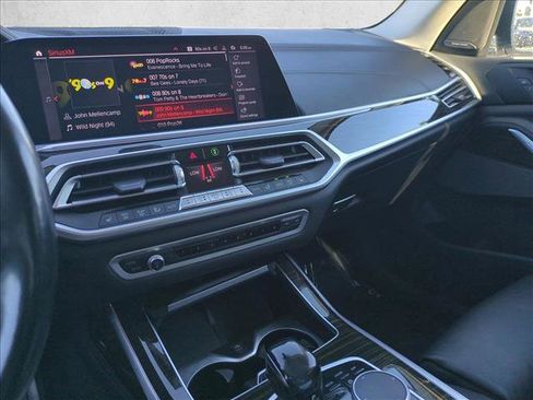 Used 2020 BMW X7 xDrive40i w/ Premium Package image 15