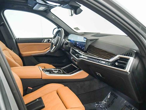 Used 2026 BMW X5 sDrive40i image 16