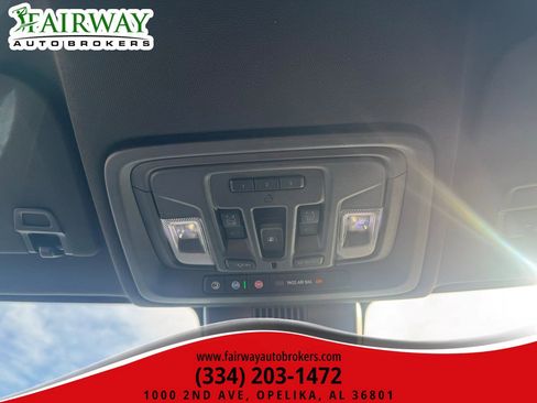 Used 2024 GMC Sierra 2500 AT4 w/ Technology Package AWD/4WD image 23