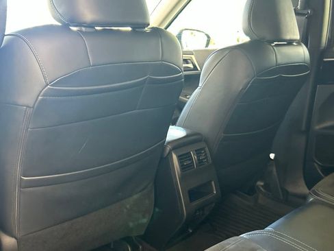 Used 2024 Mitsubishi Outlander SE FWD image 38