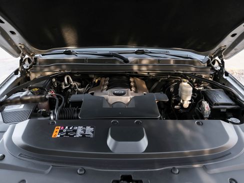 Used 2020 Cadillac Escalade ESV Luxury image 45