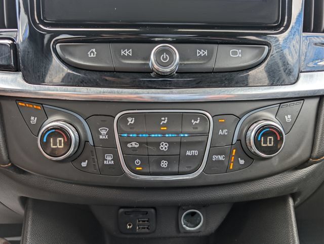 Used 2020 Chevrolet Traverse Premier w/ Redline Edition AWD/4WD image 27