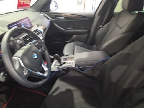 Used 2020 BMW X3 xDrive30i w/ Premium Package AWD/4WD image 3