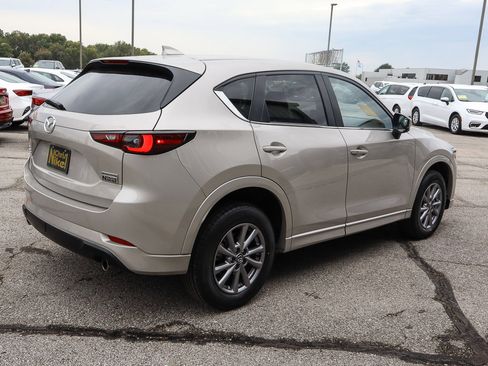 Used 2025 MAZDA CX-5 AWD 2.5 S w/ Select Package image 4