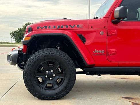 Used 2021 Jeep Gladiator Mojave AWD/4WD image 5