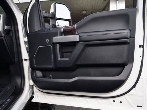 Used 2017 Ford F250 Platinum w/ Platinum Ultimate Package image 50