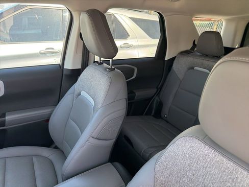 Used 2025 Ford Bronco Sport Badlands image 17