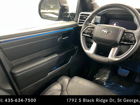 Used 2024 Toyota Sequoia Platinum AWD/4WD image 11