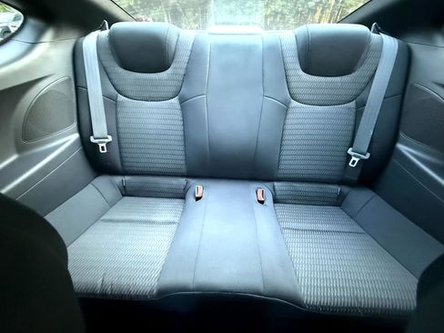 Used 2015 Hyundai Genesis 3.8 image 19