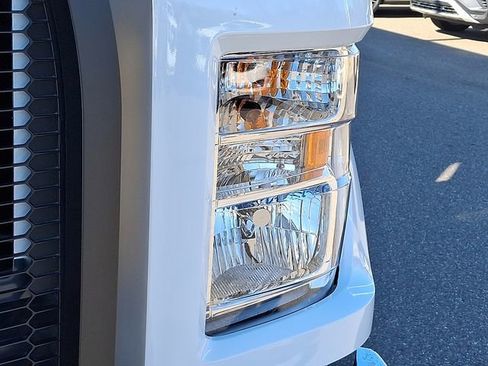 Used 2023 Ford F650 2WD Regular Cab Super Duty image 10