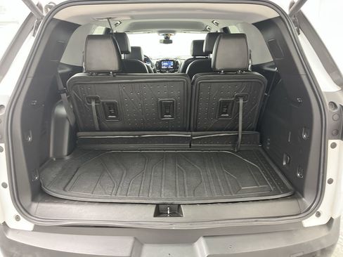 Used 2020 Chevrolet Traverse RS w/ LPO, Floor Liner Package image 30