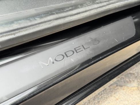 Used 2021 Tesla Model 3 RWD image 18