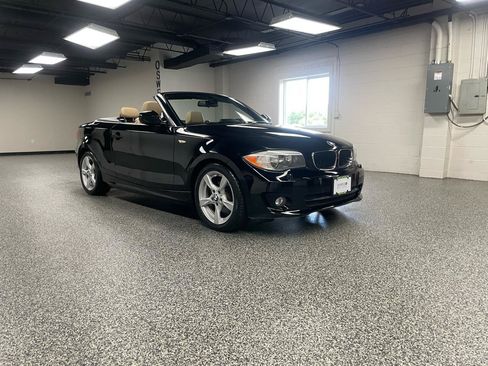 Used 2013 BMW 128i Convertible RWD image 13